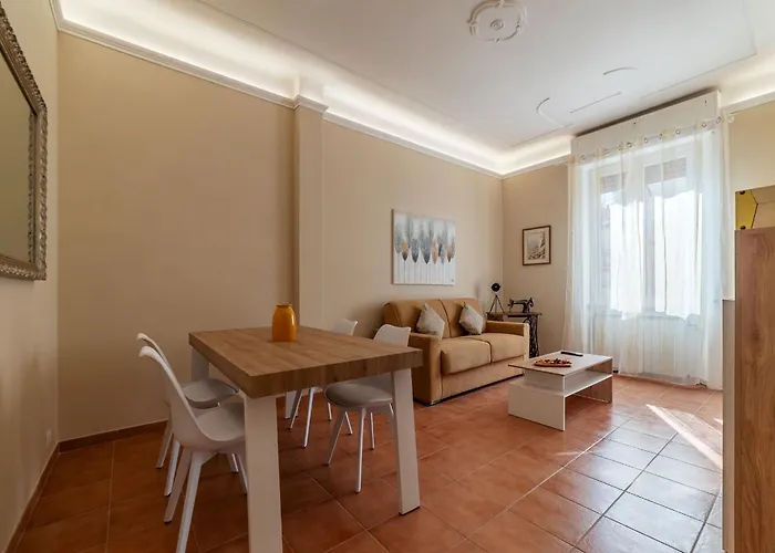 Guesthost - Appiolatino Apartment *
